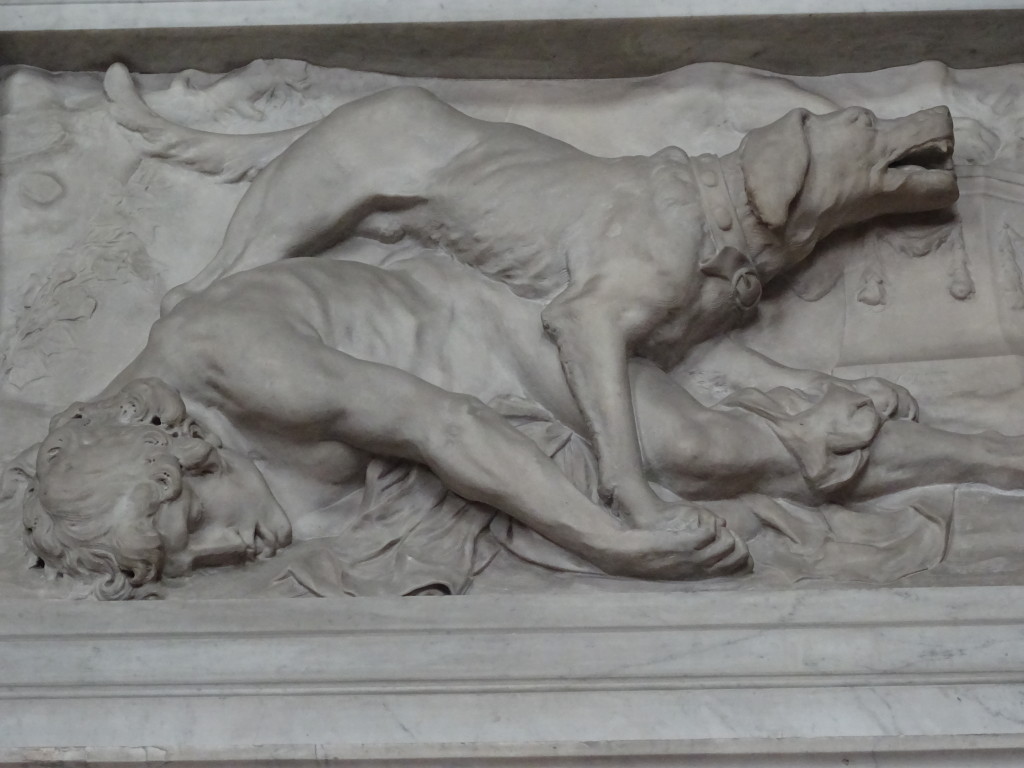 Trouw/Mucius Scaevola, ca. 1653, Rombout Verhulst. De hond verbeeldt de trouw. Zoals onder eer Karel van Mander dat in zijn Schilder-boeck in 1604 verwoordde: 'want den Hondt seer ghetrouwe is, oock geen weldaet verghetende'...