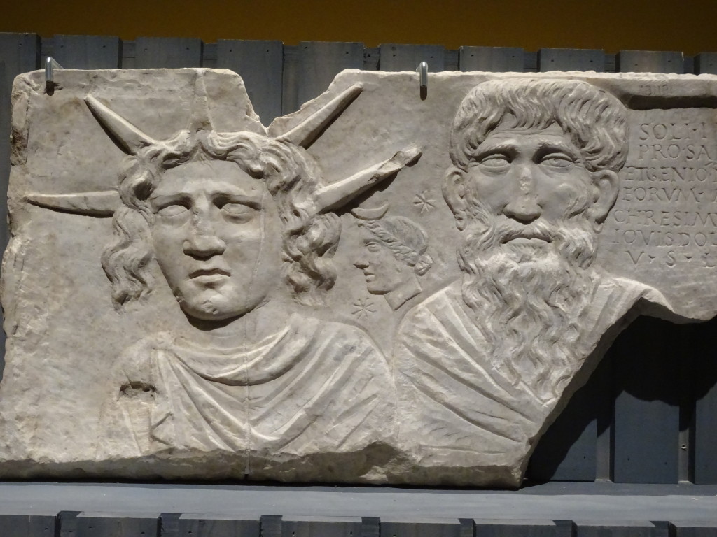 Reliëf Jupiter en Sol, Rome, eind 2de - 3de eeuw,marmer, Rome, Museo Nazionale Romano, Terme di Diocleziano, detail, eigen foto