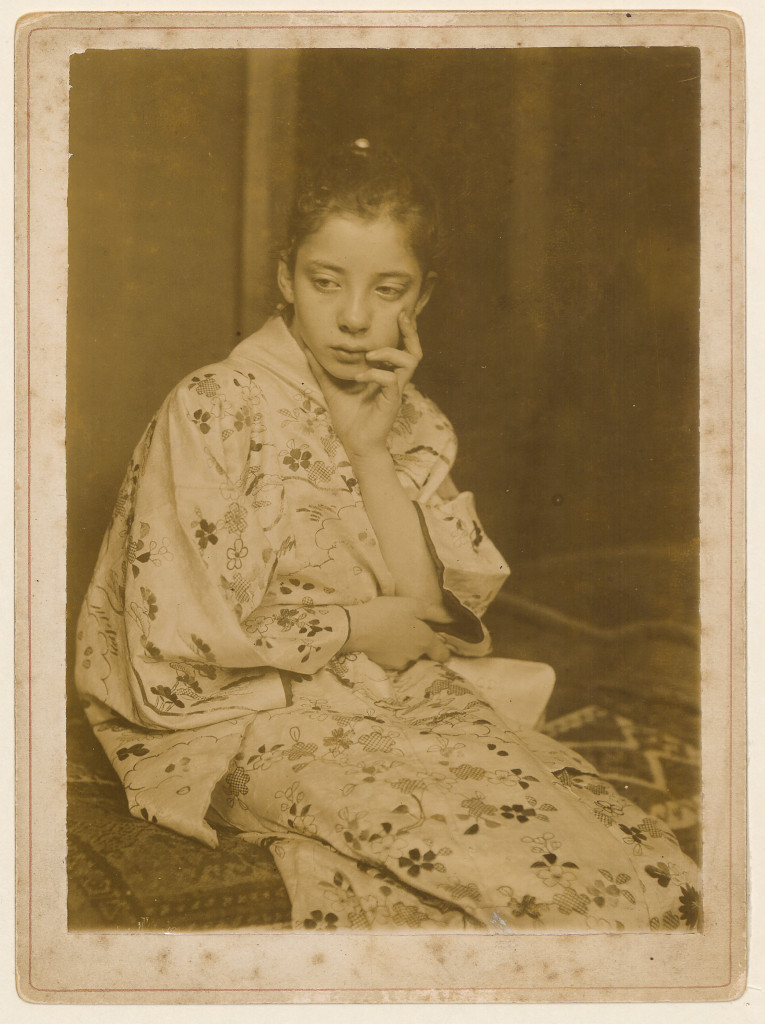 Geesje Kwak in Japanse kimono, George Hendrik Breitner, 1893-1895, Universiteitsbibliotheek Leiden