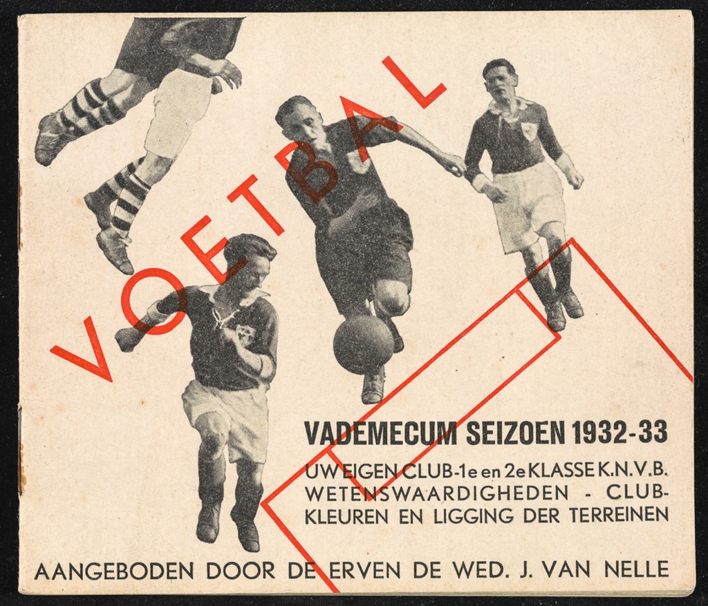 Voetbal vademecum seizoen 1932-1933: uw eigen club, 1e en 2e klasse K.N.V.B., wetenswaardigheden, clubkleuren en ligging der terreinen. Rotterdam 1932, typografie, illustraties en fotomontages: Jacob Jongert. Foto: Museum Meermanno en KB