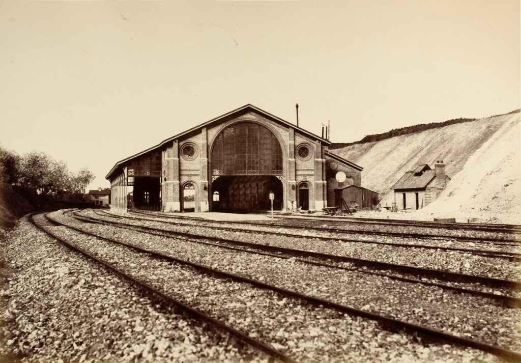 Édouard Baldus, Gare de Longueau, Chemin de Fe du Nord, 1855, courtesy George Eastman Museum Rochester