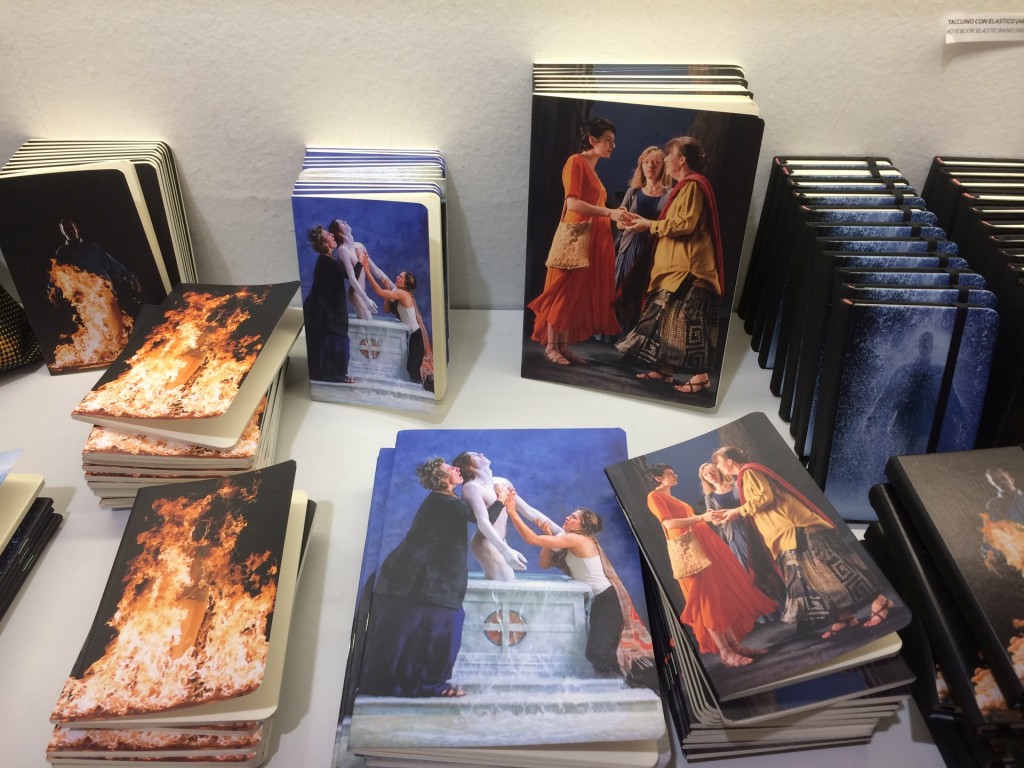 Museumwinkel Palazoo Strozzi, foto Klazien Laansma