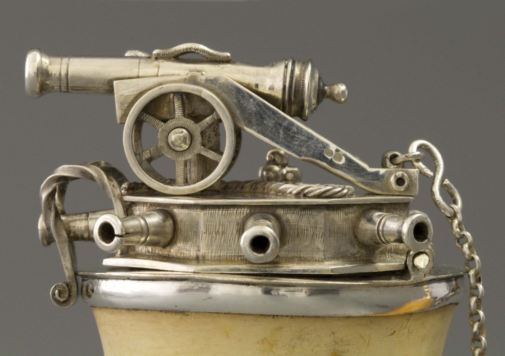 Meerschuim-pijp van een Franse maarschalk, 1830, foto en collectie Amsterdam Pipe Museum