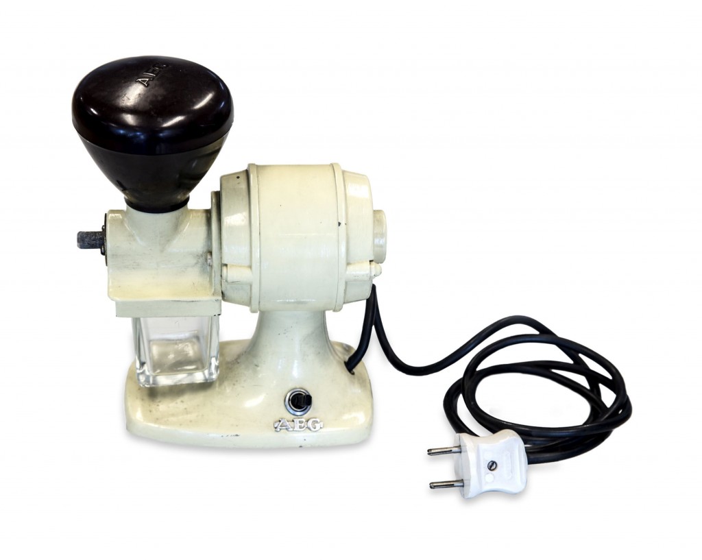 Elektrische koffiemolen 220V - 1000W, AEG, circa 1960, NEMO, Amsterdam