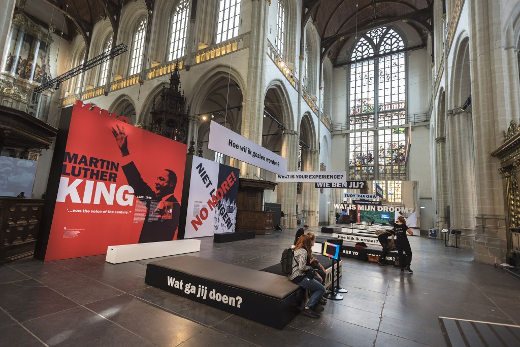 'We Have A Dream', interieur Nieuwe Kerk, foto Evert Elzinga