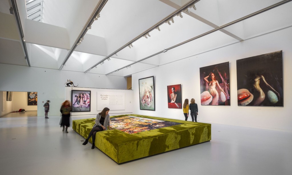 Tim Walker, zaaloverzicht The Garden of Earthly Delights, Noordbrabants Museum, foto Joep Jacobs