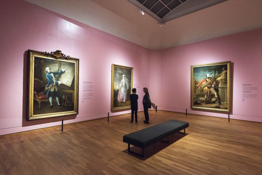 Zaaloverzicht High Society, met naast Rembrandt werk van grote namen als Veronese, Velázquez, Reynolds, Gainsborough, Sargent, Munch en Manet. Foto: Evert Elzinga